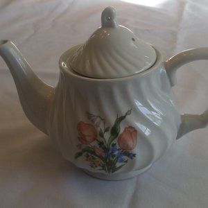 White Swirls Porcelain Teapot With Flowers